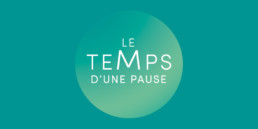 Logo de temps d'une pause. Typographie et couleurs turquoise.