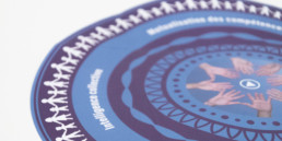 Mailing pour la Fondation Vernand, dépliant qui devient enveloppe